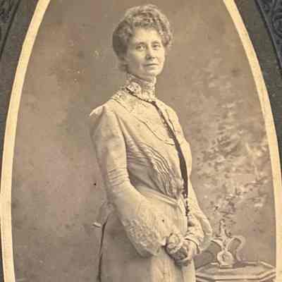 Unknown Woman