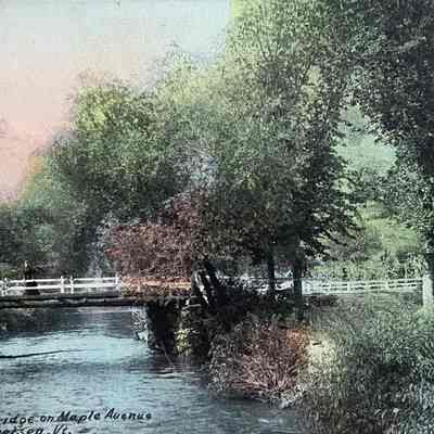 Bridge on Maple Avenue