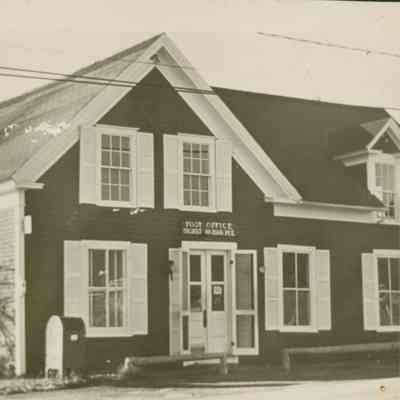 Cole's Store and Post Office.