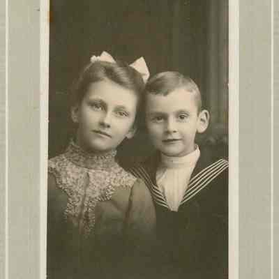 Lloyd Moore and his sister Georgia.