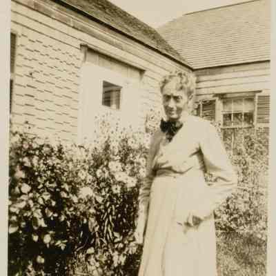Georgia Young Holt.