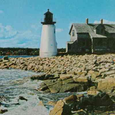 Prospect Harbor Lighthouse and Keeper's Cottage prior to restoration.