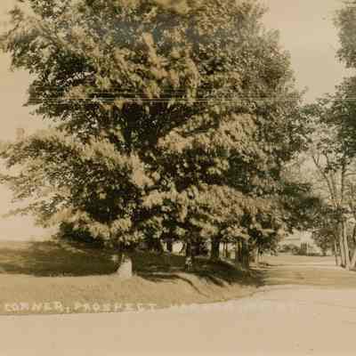 The Corner in Prospect Harbor, ME. 4T.