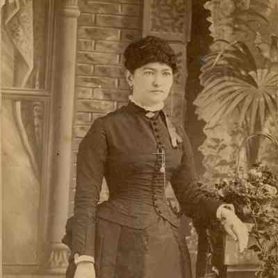 Emma J. Whitten