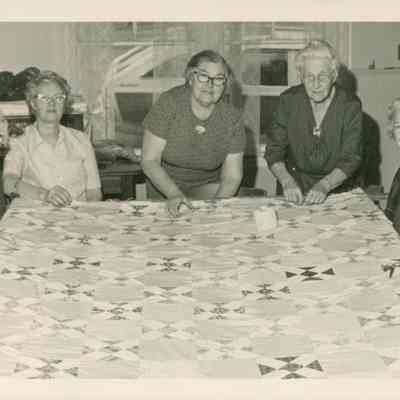 Women Quilting