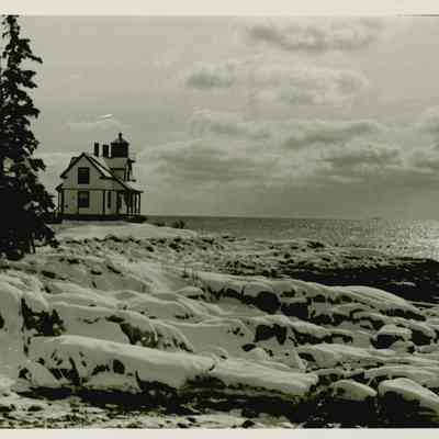 Prospect Harbor Lighthouse in winter