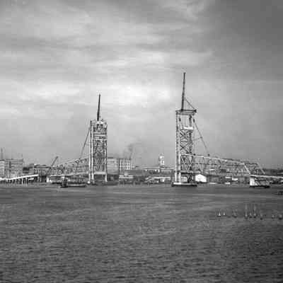 A Main Span: The John T. Alsop Bridge aka Main Street Bridge