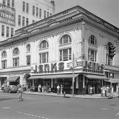 Popular '40s SpotsP: Jenks Restaurant