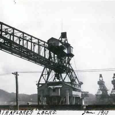 Miraflores Locks underconstruction, 1913.