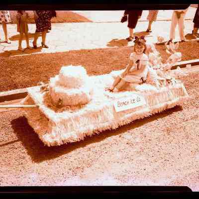 Welcome Day Floats