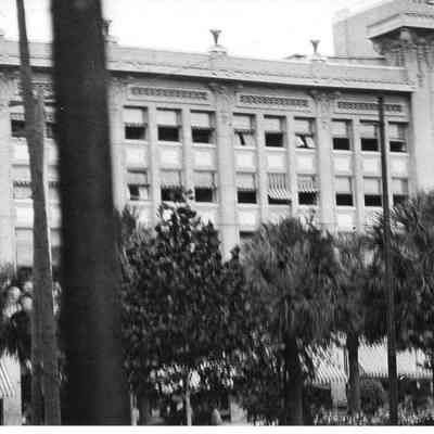 Hemming Park and the St. James Building, 1915