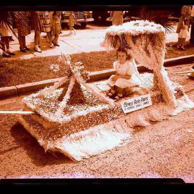 Welcome Day Floats