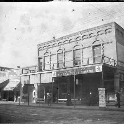 "The B. & C." Wines, Liquors,Cigars/GP1.729