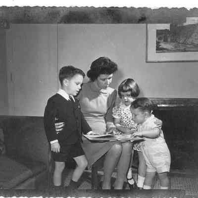 Mrs. Wellington Cummer