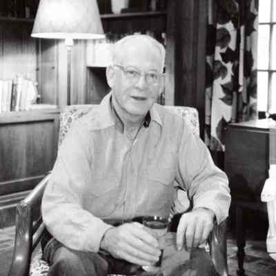 Kenneth Merrill