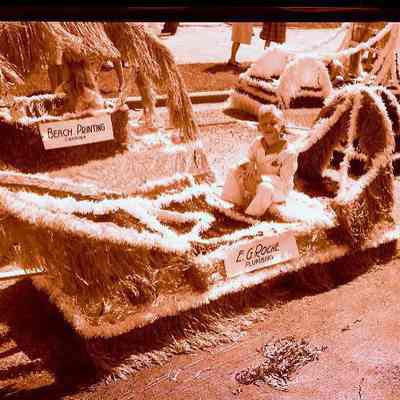 Welcome Day Floats