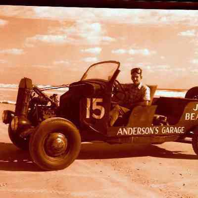 Anderson Garage Racer