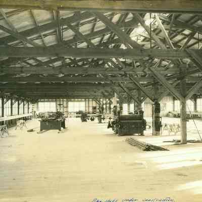 Pipe shops during construction at Merrill-Stevens South Yard, 1916.