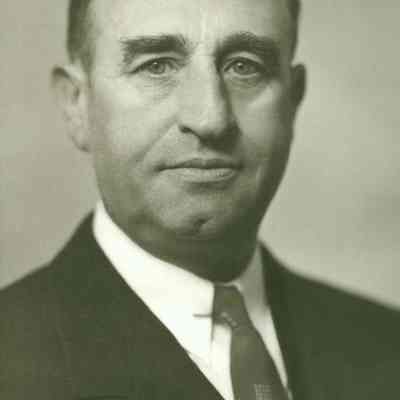 Redavats, H. J.