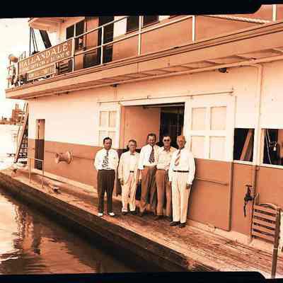 US Engineers on boat Hallendale
