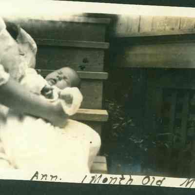 Ann, 1 month old, May 1914