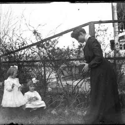 Leah Mary Cox with camera/GP1.1613