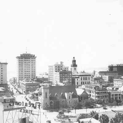 Downtown Jacksonville looking South, 1910s.