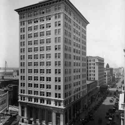 Graham Building