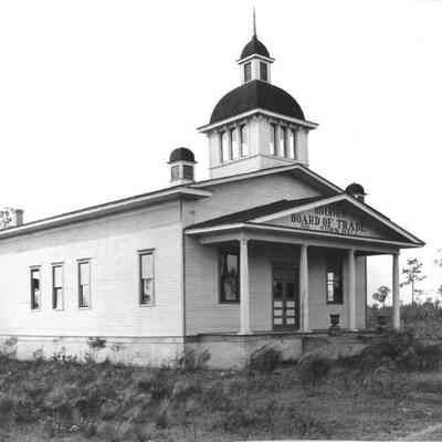 Riverview Board of Trade and City Hall along the Ribault River