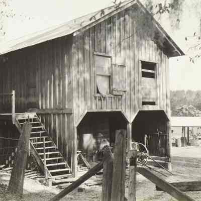 Barn Lem Turner Road beyond Riverview