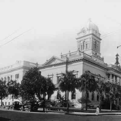 Duval County Courthouse and Annex, 1910s.