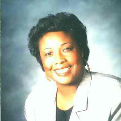 Lee, Denise