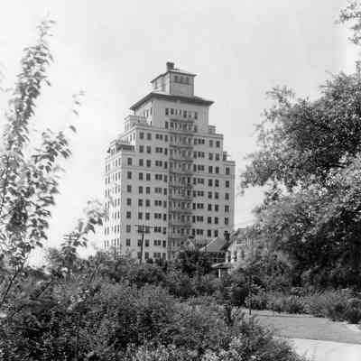 Park Lane Apartments