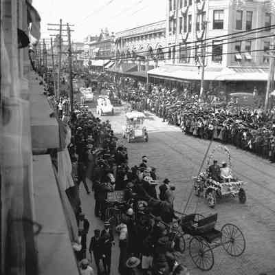 Grand Gala Week: parade procession