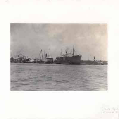 "Jomar" docked at Merrill-Stevens in 1922.