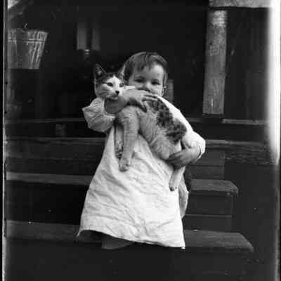 Nell Cox with cat/GP1.2875