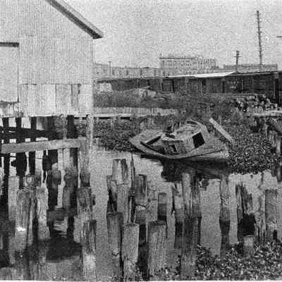 Docks along Warehouse East of Riverside Viaduct
