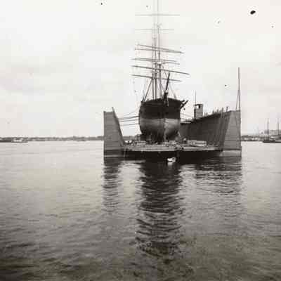 Early view of the Merrill-Stevens Shipyards in Jacksonville, Florida.