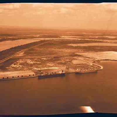 Aerial- Blunt Island, Jax Port Authority Dock