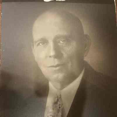 Acosta, St. Elmo