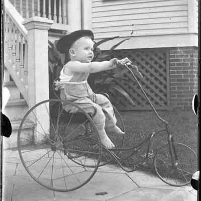 Joseph Durkee riding tricycle/GP1.2596