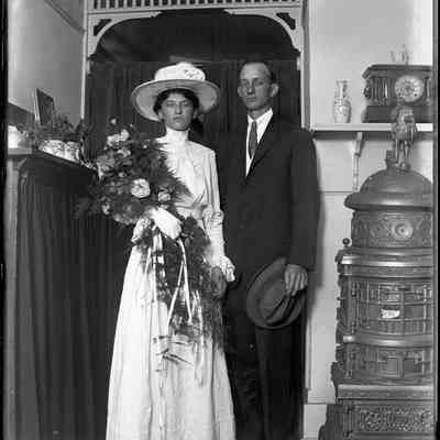 H. H. Scott & Alice Cox wedding/GP1.285