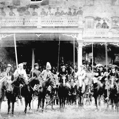 Popular Pastimes: jousting contest and parade