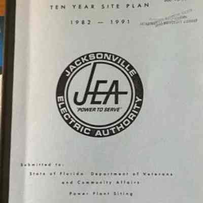 Jacksonville Electric Authority ten-year site plan 1982-1991 for electrical generating facilities and associated transmission lines.