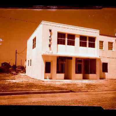 WJVB Exterior