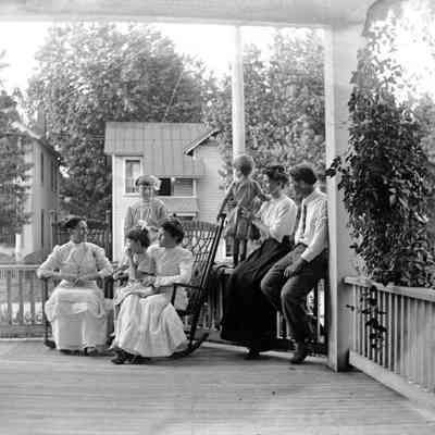Leah Mary Cox photograph of a group on the porch