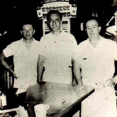 Pal's Employees