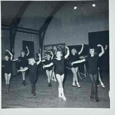 Darlington School of Ballet: photos of classes, 1966-67 Season