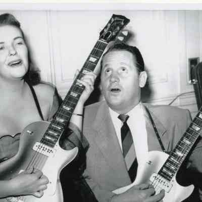 Les Paul and Mary Ford Singing