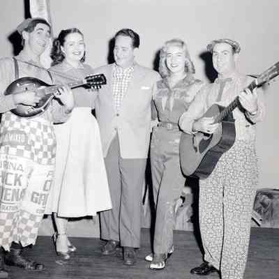 Grand Ole Opry - with Oscar & Lonzo Woman Unknown - Oct 15 1955